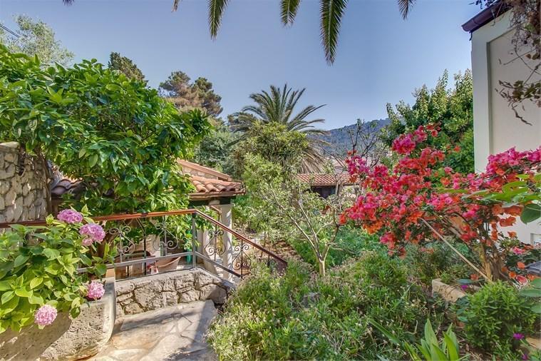 Apartment Julia Veli Losinj Luaran gambar